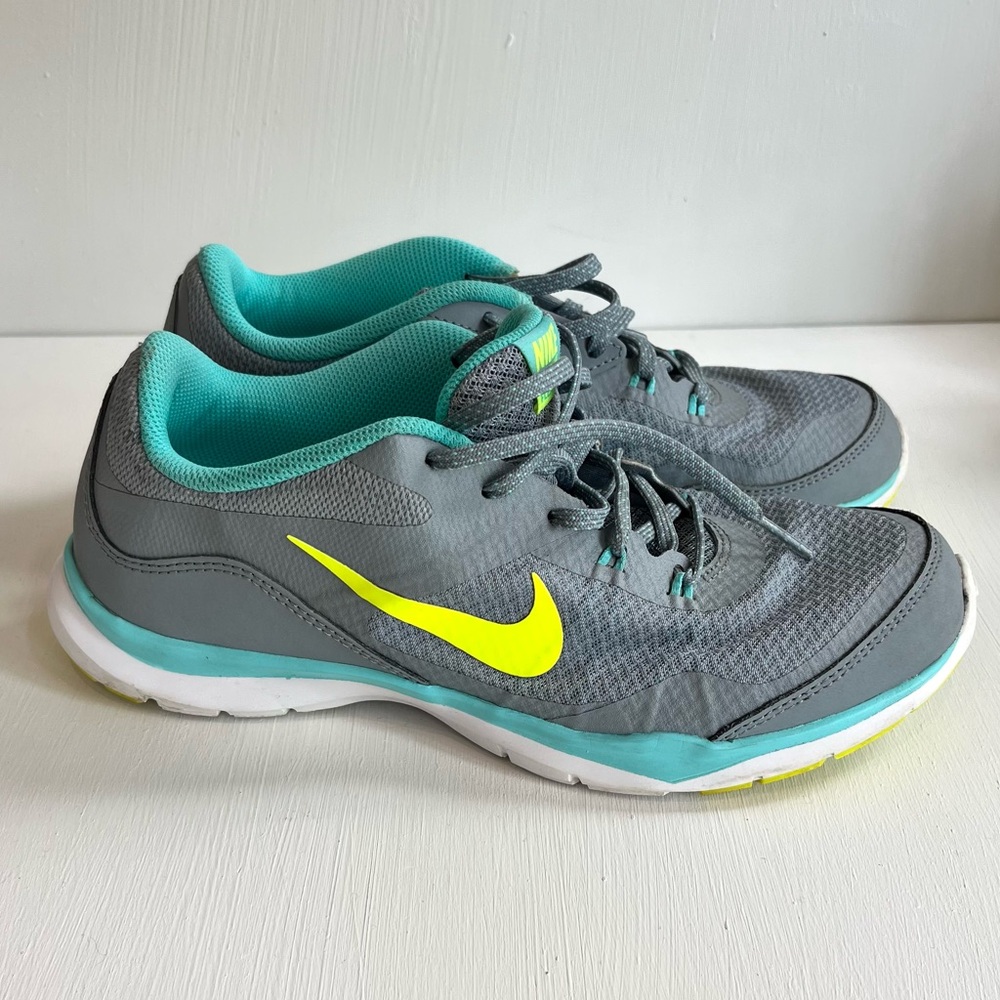Nike Training Flex TR5 Women’s Sneakers - Picture 14 of 16